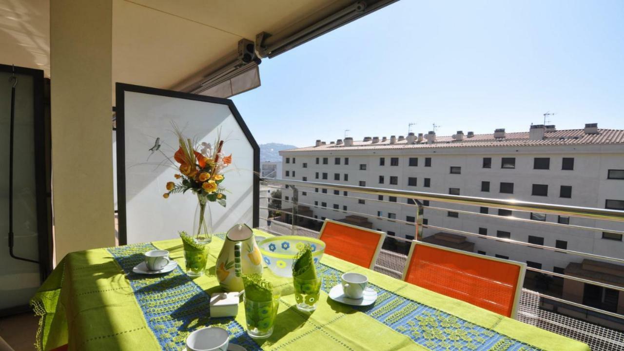 Roses Confort Beach Ev Milleni Exterior photo