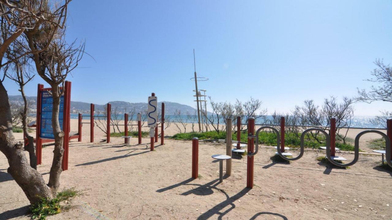 Roses Confort Beach Ev Milleni Exterior photo