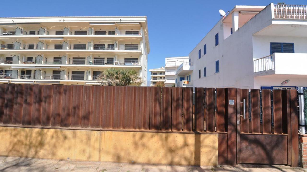 Roses Confort Beach Ev Milleni Exterior photo