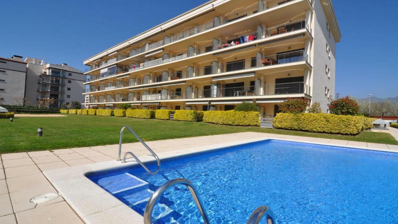 Roses Confort Beach Ev Milleni Exterior photo