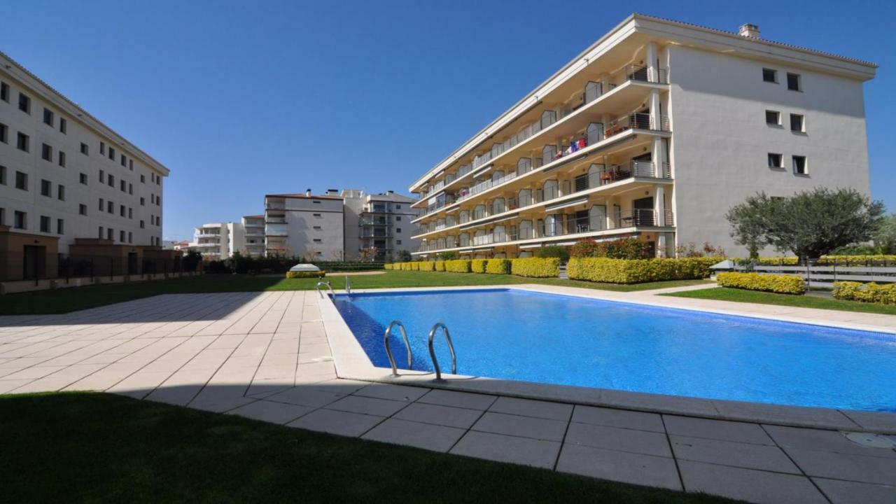 Roses Confort Beach Ev Milleni Exterior photo